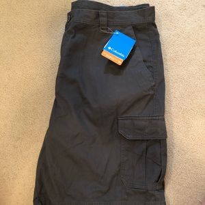 Men’s Columbia cargo shorts